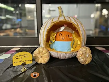 Pumpkin Decorating Contest at Urban District Market