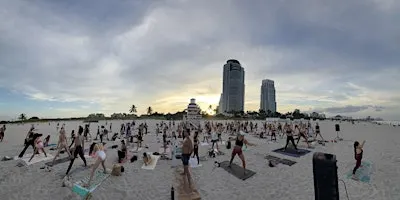 Full Moon Beach Mat Pilates | Miami Beach