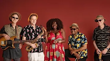 Podium Wereldmuziek - Congo Beach Club & Wendy Kimani