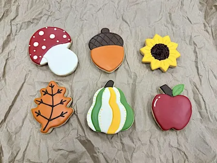Cookie Decorating Class with DreamScape Desserts - Autumn Harvest