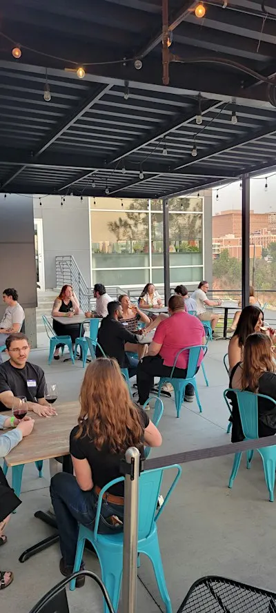 Kendall Yards Singles Wine Social – Straight Singles (Ages 35+)