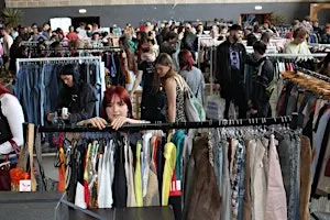 The UK's Largest thrift Market: Bristol