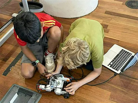 NewTechKids 2026 Herftsvakantie (Fall) Bootcamp (8-12 Yrs): Oct. 12-16