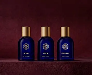 Neal's Yard Remedies: Mood Manifestation with Fragrance
