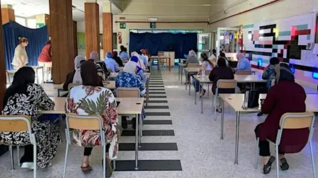 INTORNO. Dove la lingua incontra la città