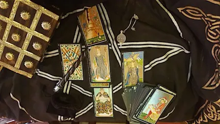 Tarot Share