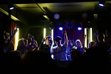 Alty Live Lounge - DJ event
