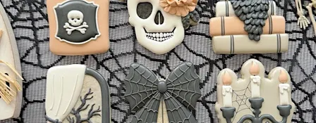 10/27 ️ Haunted Library: A Halloween Cookie Decorating Workshop