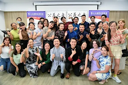 中秋節主日禮拜與月餅製作 Mid-Autumn Sunday Service & Mooncake Making