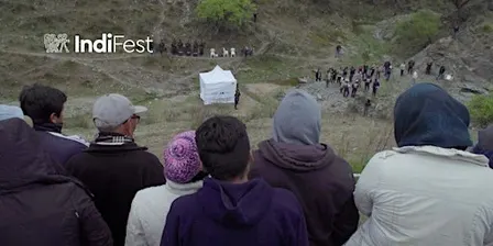 Sessió de llargmetratge: Nuestra tierra