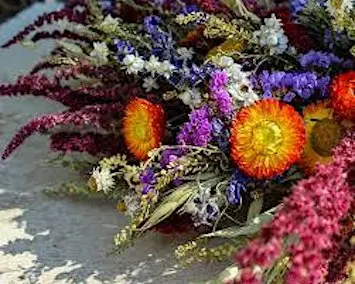 Dried Flower Wreath Craft Night