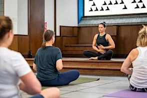 Yoga in het museum