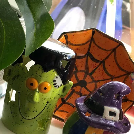 Sip N Ceramics Halloween