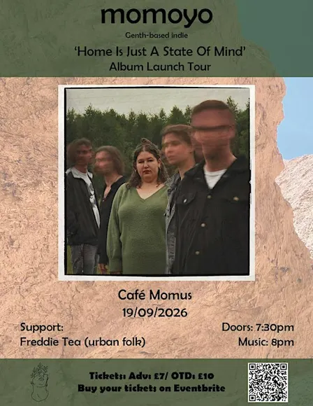 Momoyo - Cafe Momus