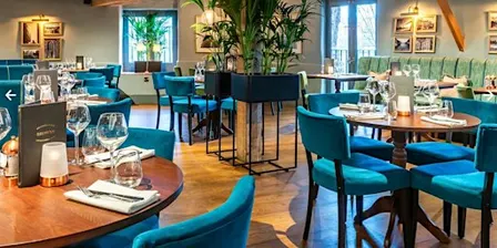 ZEST Singles Supper at Browns Brasserie