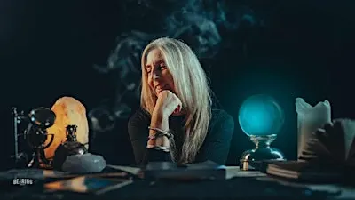 psychic evening meet your host Melanie Kellaway