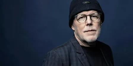 Lars Becker: Die Polizistin und die Todesstille, Es wird Steine regnen