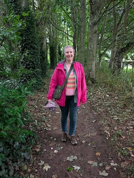 Halloween Foraging Walk (Coastal Graveyard Plantlore)