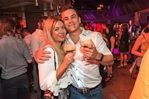 Saturday Night Singles Party @ The Emerson | Cityswoon | Ages 30-45