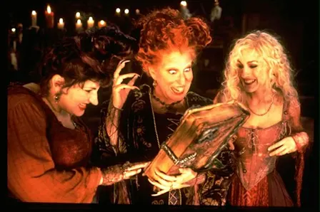 35mm Disney classic HOCUS POCUS (w/ daytime Halloween Festival!)