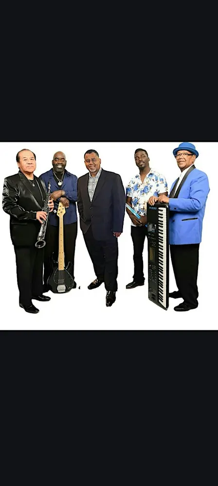 Jae's Inspiration Presents- SIZZLE Band Featuring NieceyLiving Single