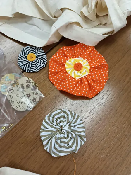Tote Bag with Fabric Flowers Workshop: Design Your Own Personalized Bag