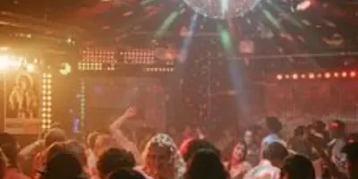 Sapphics Just Wanna Have Fun : 30+ ’80s Night Out