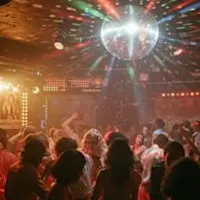 Sapphics Just Wanna Have Fun : 30+ ’80s Night Out