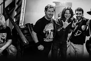 Nirvana UK & Brain of J - The Pearl Jam Tribute
