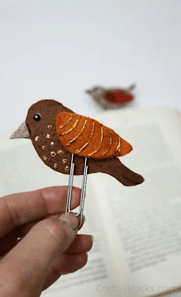 Art in the Park: Felt Animal Bookmarks