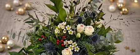 Christmas Table Decoration: Festive Floral Posy (BYOB)