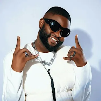 Skales Live in Montreal