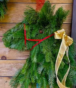 Holiday Horse Head Wreath Workshop