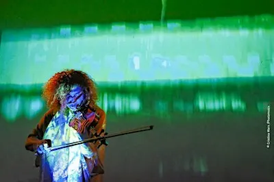 Pelo Dell'Acqua - video and music by Chris Jonas and Biliana Voutchkova