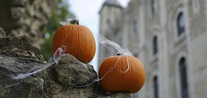 Move and Sketch goes Halloween at Tower of London