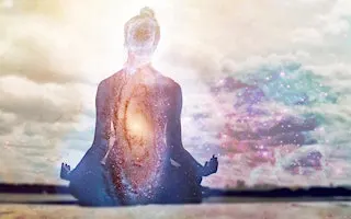 Monday Evening Kundalini Yoga: Reconnect with your Light
