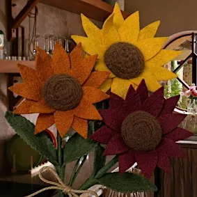 Sunflower Needle Felting & Wine Tasting with The Funky Squid