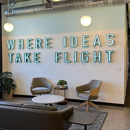 AMA Coworking Day with The Verge