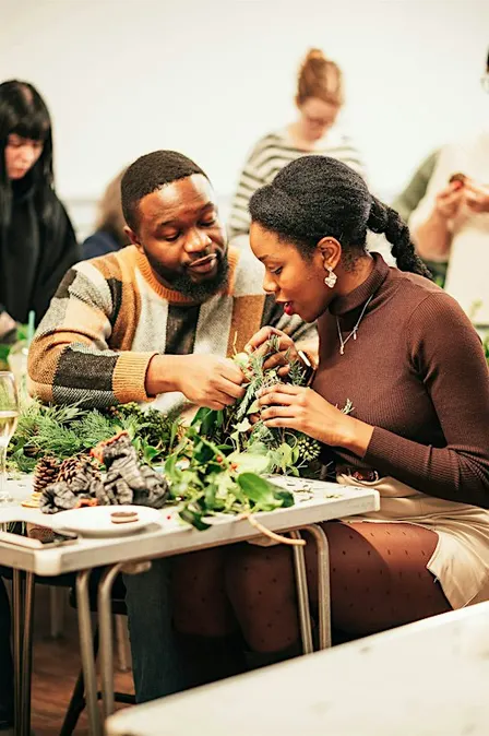 2 for £60 Christmas wreath-making workshop with free prosecco & cake!