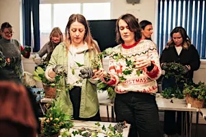 2 for £60 Christmas wreath-making workshop with free prosecco & cake!
