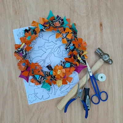 Make a recycled tin wreath!