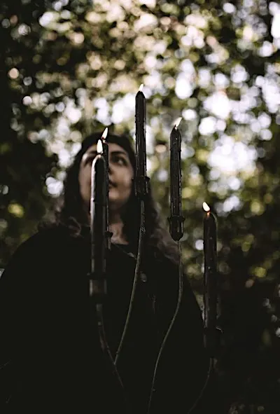 Speaking with the Dead: A Samhain Primer
