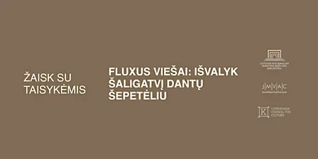 Fluxus viešai: išvalyk šaligatvį dantų šepetėliu