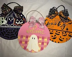 Community Crafting- Fall Stenciled Door Hangers
