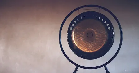 Full Moon Gong Wash