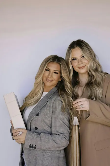 Beige & Bloom Academy (Hair Extension Class)