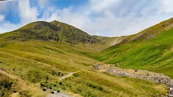 LAKE DISTRICT LONG WEEKEND : HELVELLYN & ST SUNDAY CRAG