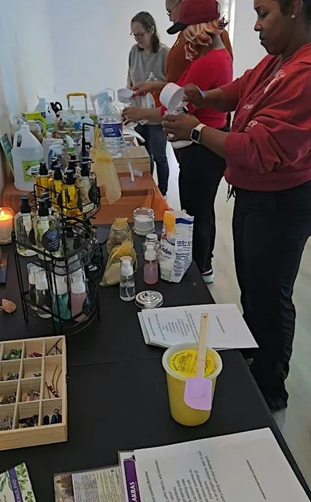 Fall Equinox Aromatherapy Workshop & Sniff + Sip | Stone Crest