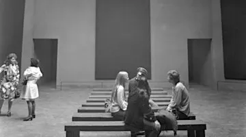 Traces of Encounter: The Rothko Chapel and its Visitors
