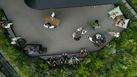 Roofgarden Evening im Westend Tower